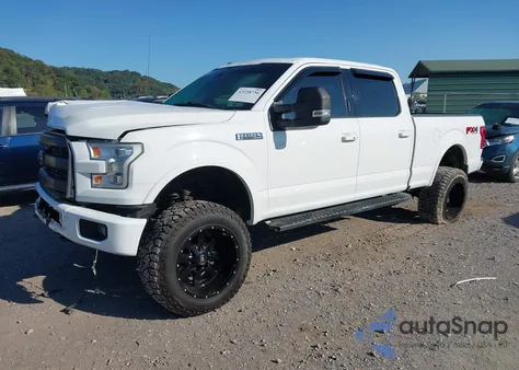 2015 Ford F150 Supercrew z USA, uszkodzony, nr VIN 1FTFW1EF9FFC79479